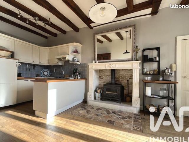 Maison vente à Poitiers, Cissé