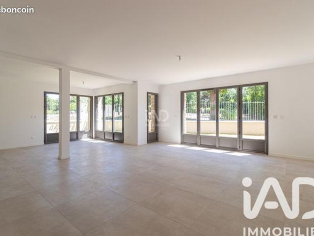 Maison vente à Nanterre, Saint-cloud
