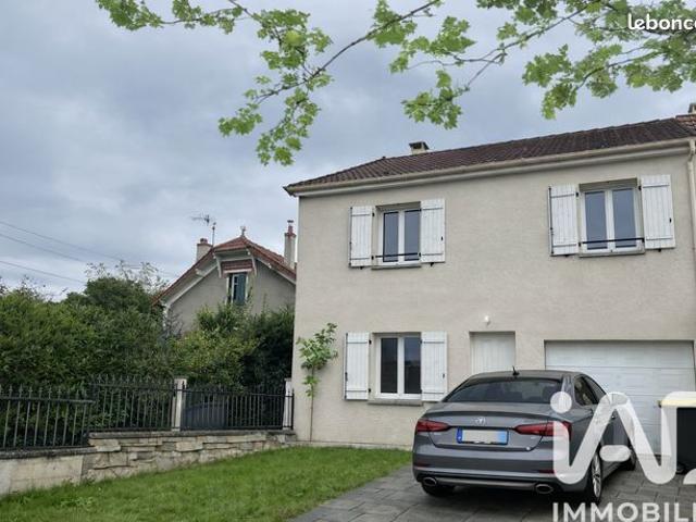 Maison vente à Palaiseau, Sainte-geneviève-des-bois