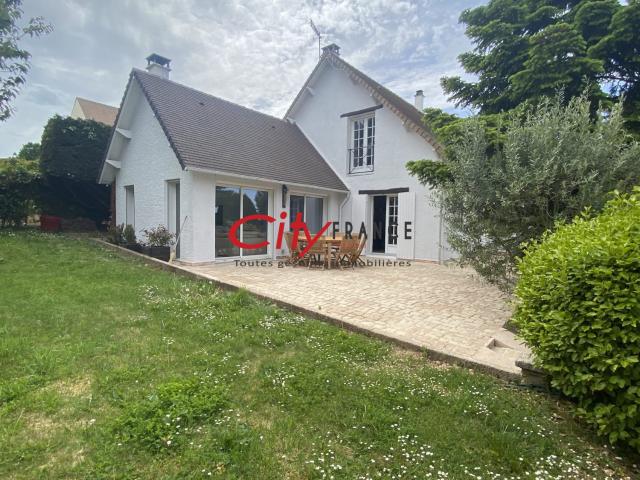 Maison location à Saint-Germain-en-Laye, Orgeval