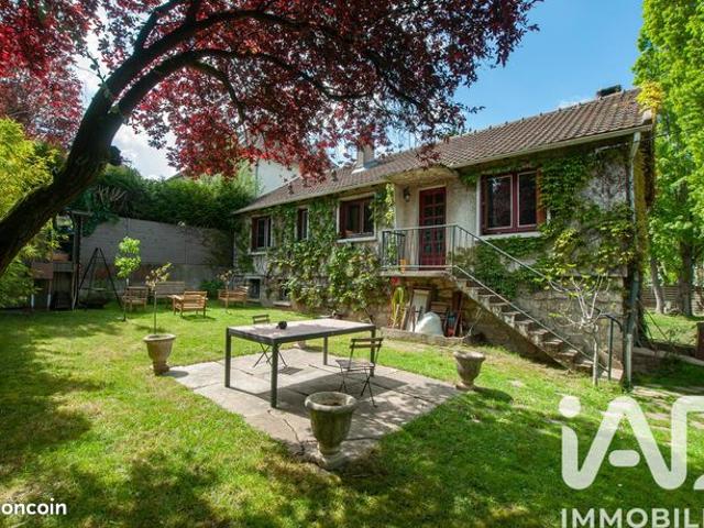 Maison vente à Versailles, La Celle-saint-cloud
