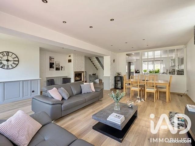 Maison vente à Palaiseau, La Ville-du-bois