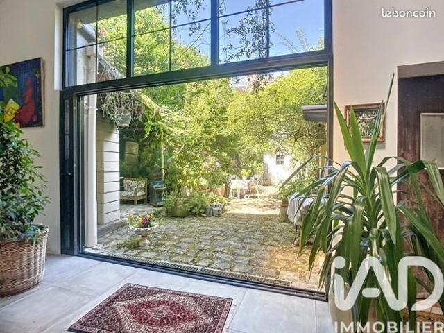 Maison vente à Melun, Guignes