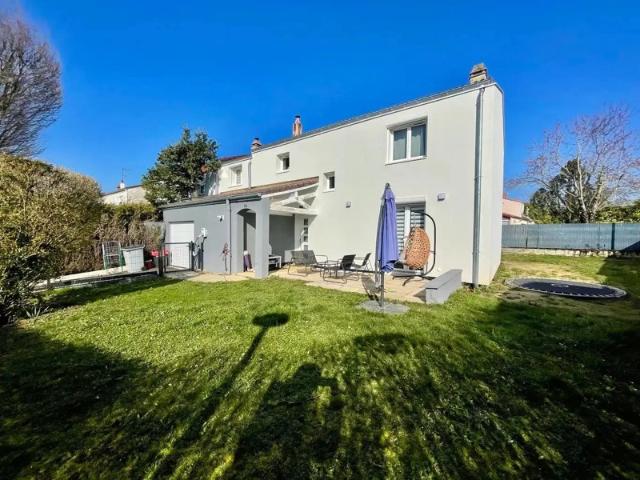 Maison vente à Metz, Fèves