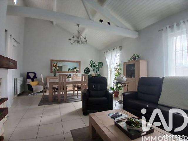Maison vente à Bressuire, Mauléon