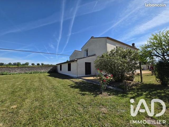 Maison vente à Cognac, Saint-cybardeaux