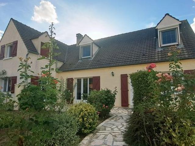 Maison vente à Fontainebleau, Egreville