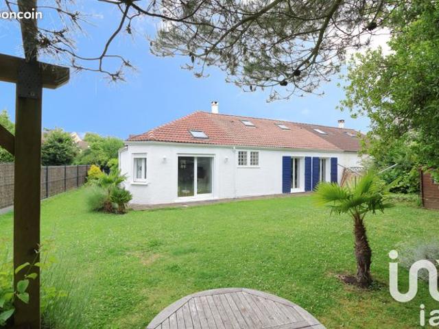 Maison vente à Rambouillet, Voisins-le-bretonneux