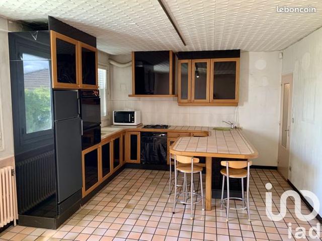 Maison vente à Sens, Paron