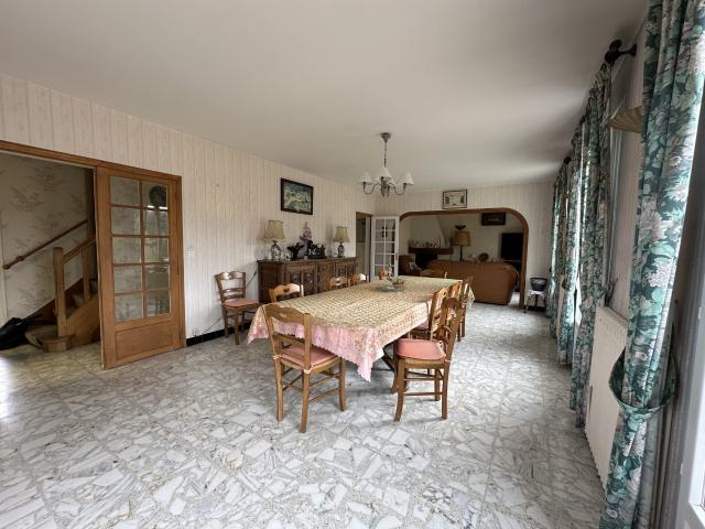 Maison vente à Mantes-la-Jolie, Houdan