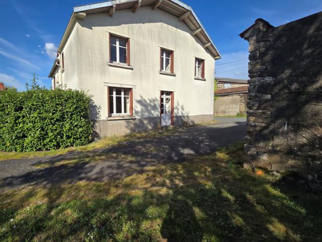 Maison vente à Nantes, Monnières