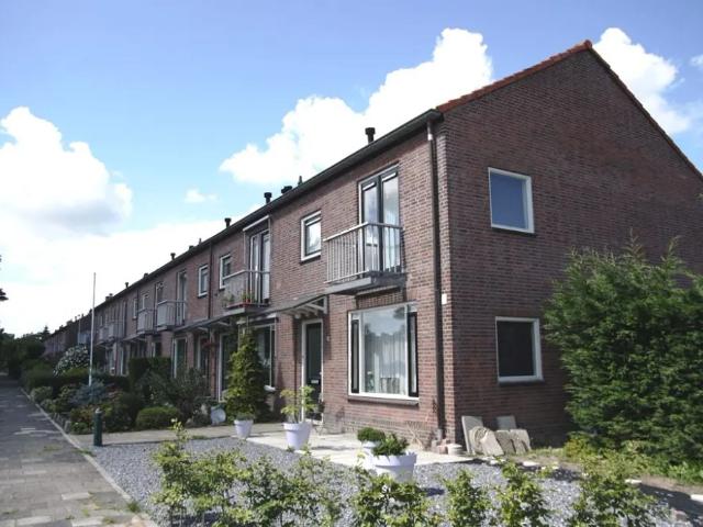 Woning te huur in Alphen Aan Den Rijn, Zuid Holland