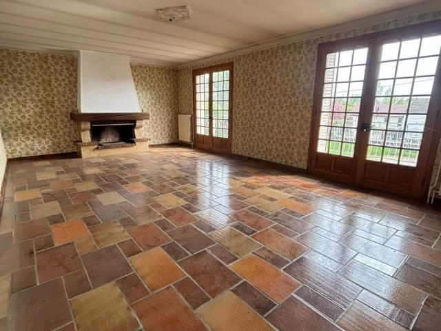 Maison vente à Gigny, Beaune
