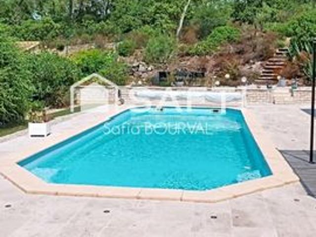 Villa vente à Arrondissement de Toulon, Pierrefeu-du-var