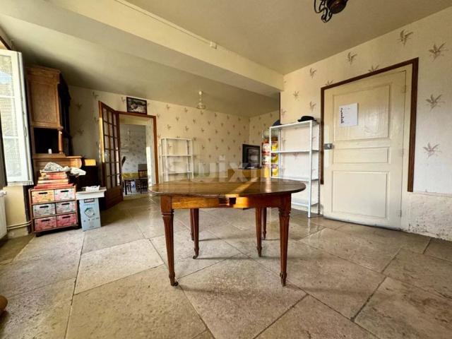 Maison vente à Montbard