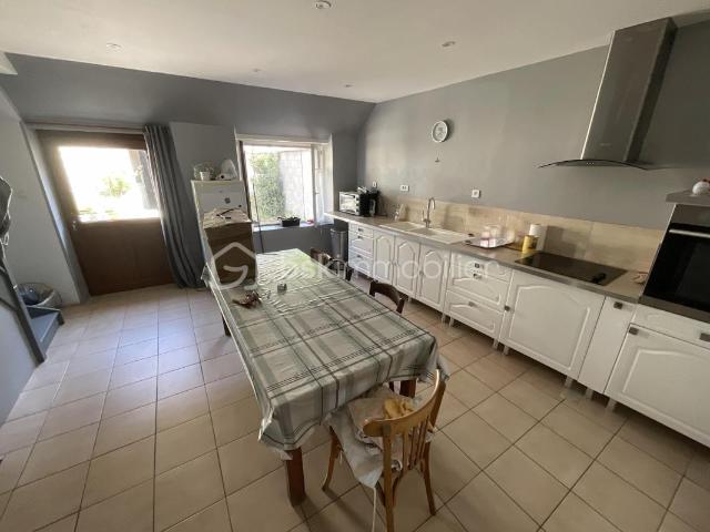 Maison vente à Sens, Villeneuve-l'archevêque