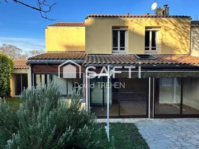 Villa vente à Saintes