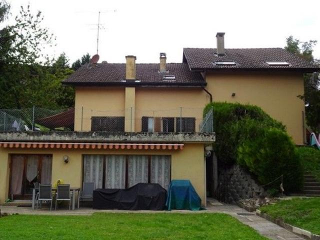 Mehrfamilienhaus kaufen in Forel (Lavaux), Waadt