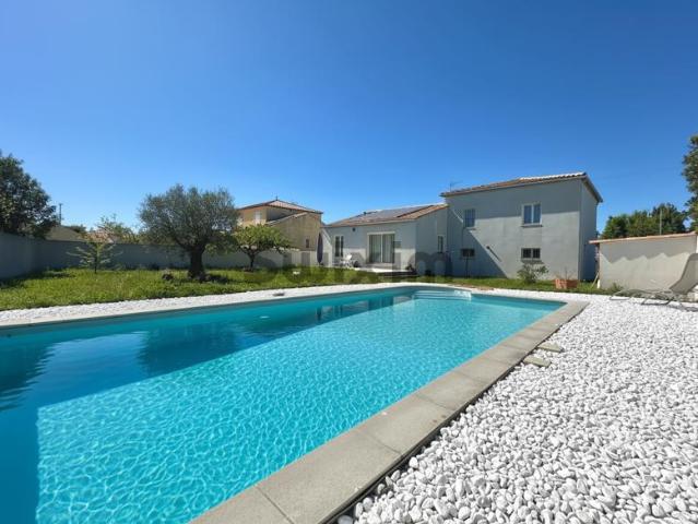 Maison vente à Nîmes, Aubord