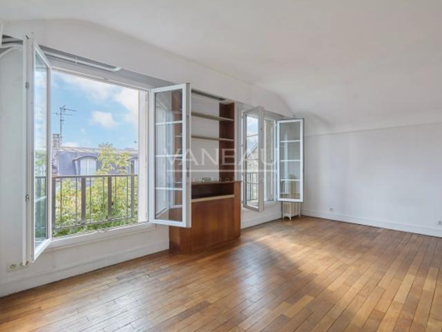 Maison vente à Paris, Île-de-France