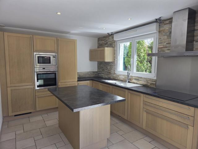 Maison vente à Pontarlier, La Cluse-et-mijoux