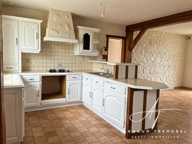 Maison vente à Saumur, Cheviré-le-rouge
