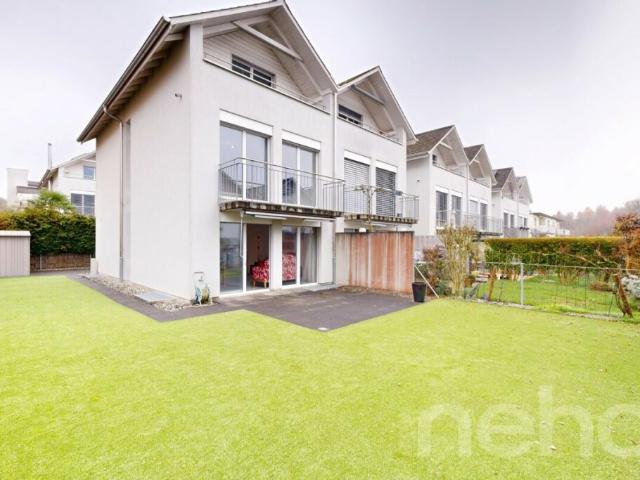 Reihenfamilienhaus kaufen in Biel, Bern