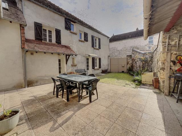 Maison vente à Pontoise, Jouy-le-moutier