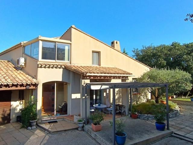 Maison vente à Nîmes, Les Angles