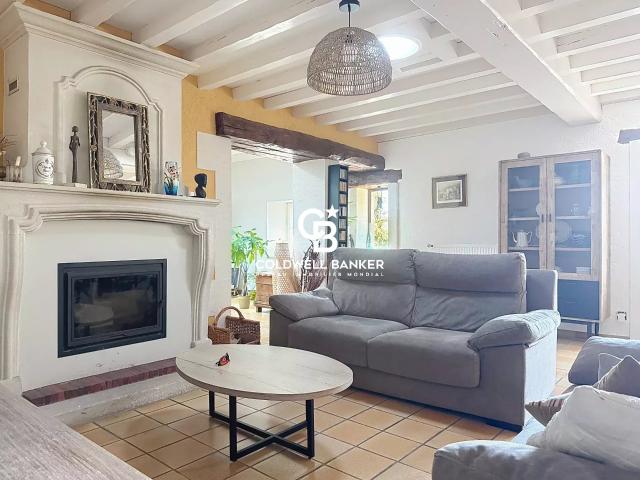 Maison vente à Cognac, Saint-fort-sur-le-né