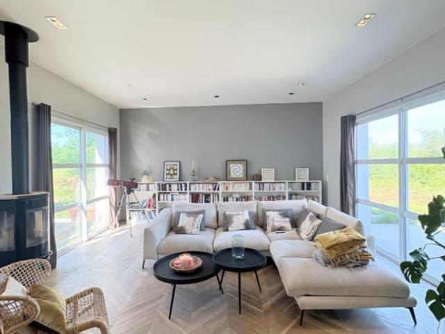 Maison vente à Nantes, Monnières