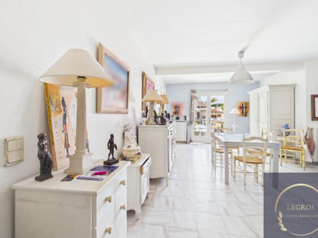 Maison vente à Arles, La Salle Les Alpes