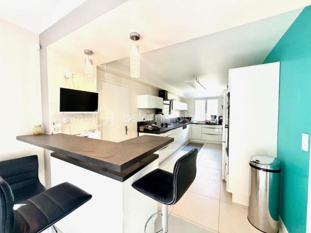 Maison vente à Palaiseau, Les Ulis