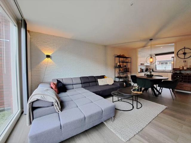 Woning te huur in Vogelenzang, Spijkenisse