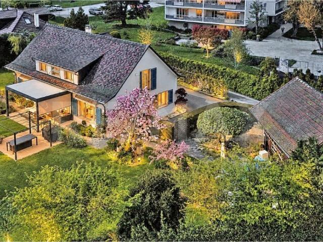 Einfamilienhaus kaufen in Epalinges, Waadt