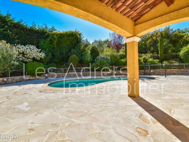 Maison vente à Arrondissement de Draguignan, Les Adrets-de-l'estérel