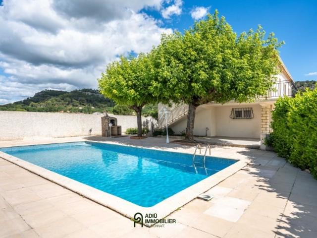 Maison vente à Nîmes, Chusclan
