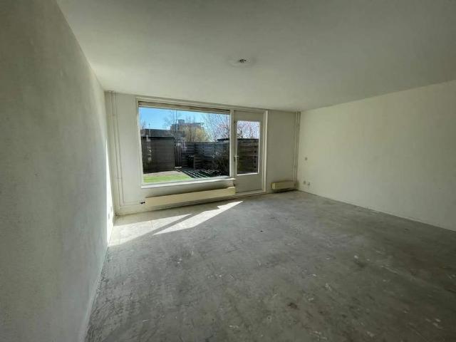 Woning te huur in Velserbroek, Noord Holland