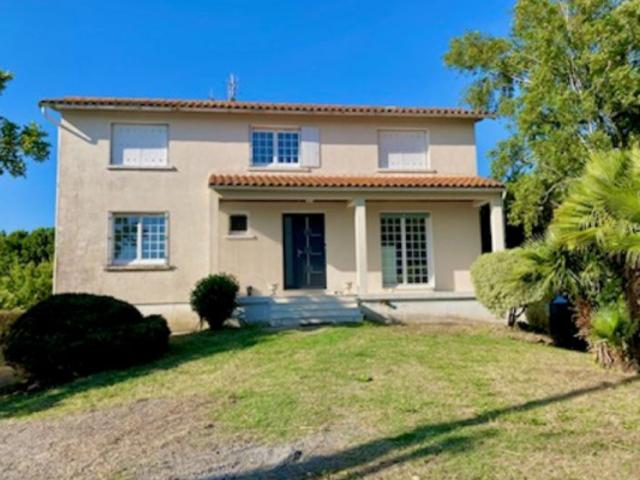 Maison vente à Rochefort, Le Gua