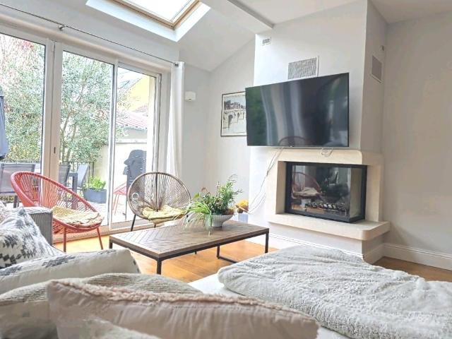 Maison vente à Suresnes, Quartier Mont-Valérien