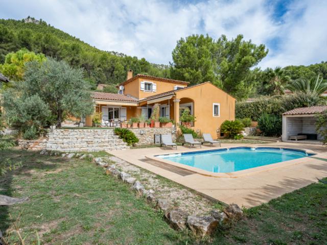 Maison vente à Marseille, Cuges-les-pins