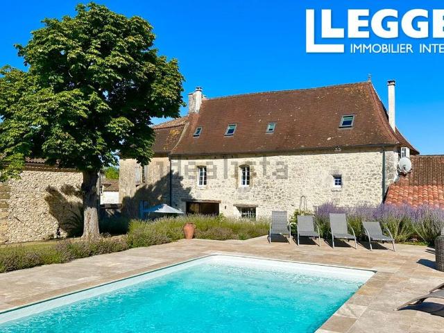 Maison vente à Faux-en-Périgord, Dordogne