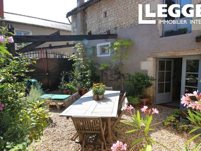 Maison vente à Le Bourg, Faye-la-Vineuse