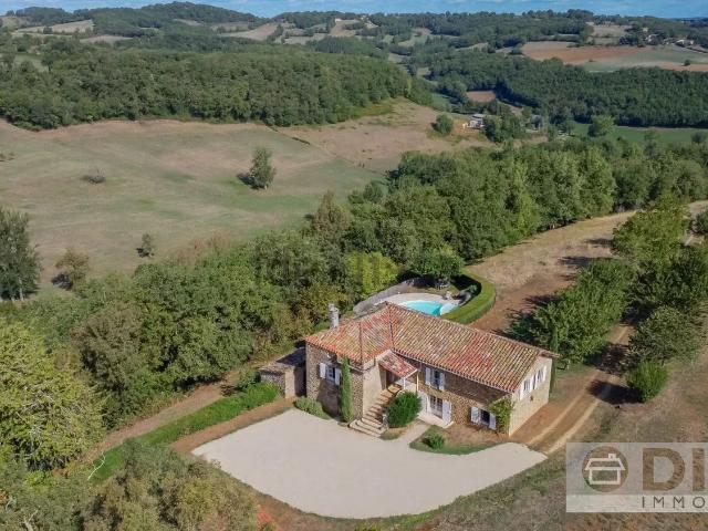 Maison vente à Les Nazons, Féneyrols