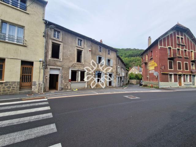 Maison vente à Ferrières, Ferrières-Saint-Mary