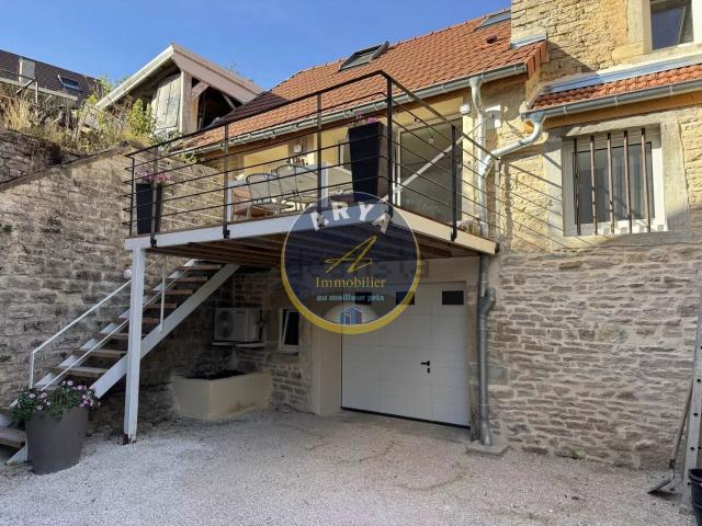 Maison vente à Les Ouches, Fleurey-sur-Ouche