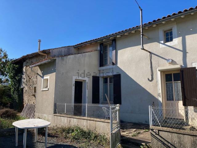 Maison vente à Fontarnault, Fomperron