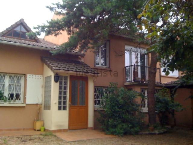 Maison location à Fontenay-aux-Roses, Hauts-de-Seine