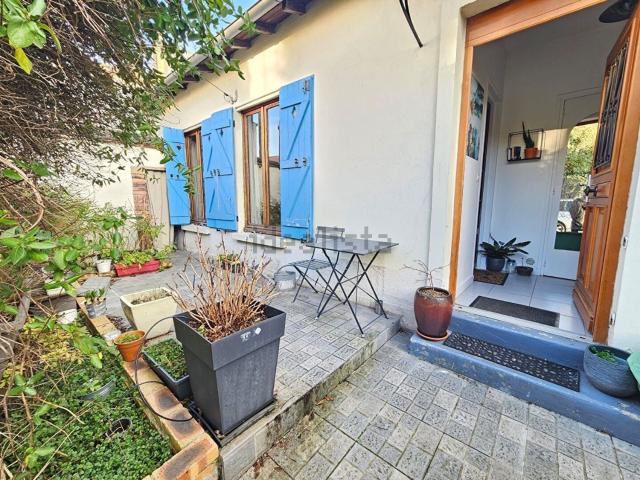 Maison vente à Solidarité - Carnot, Montreuil
