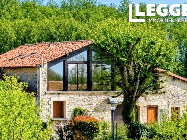 Maison vente à Fontenille, Charente